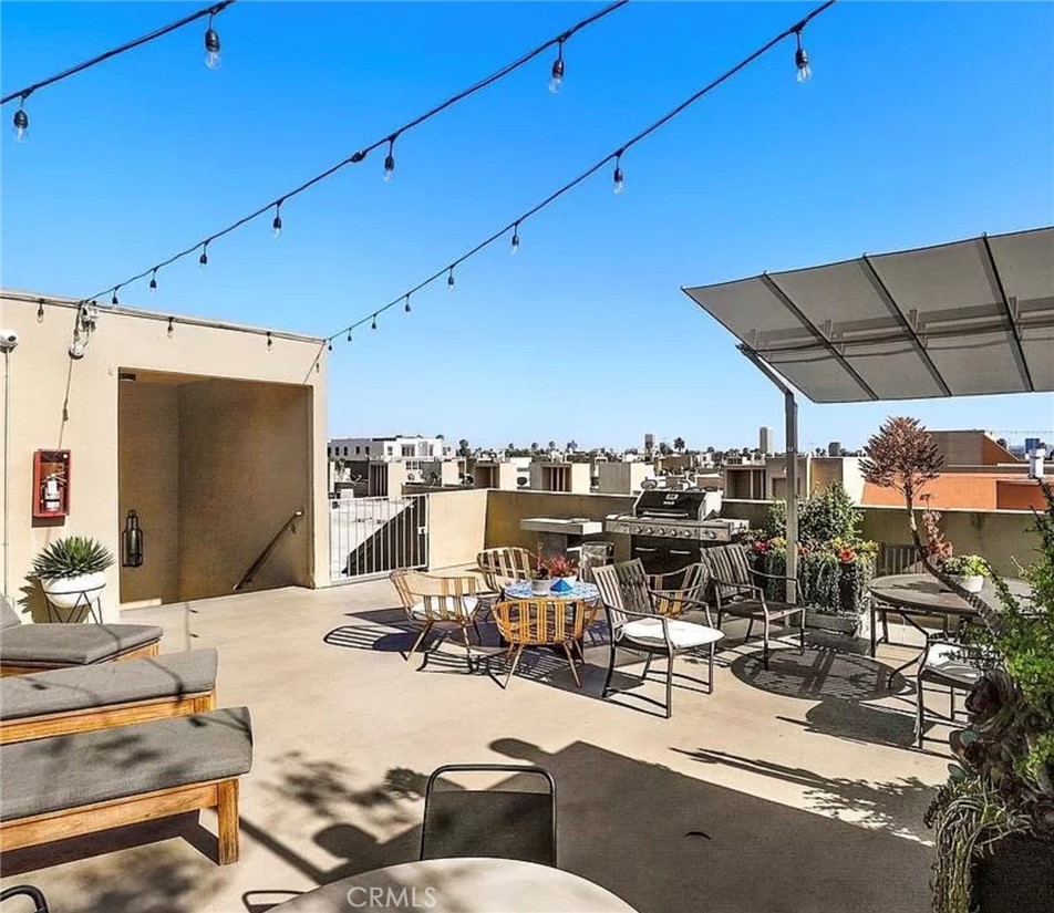 750 N Kings Road 325