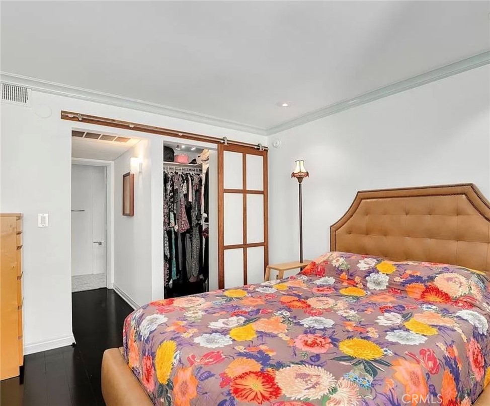 750 N Kings Road 325