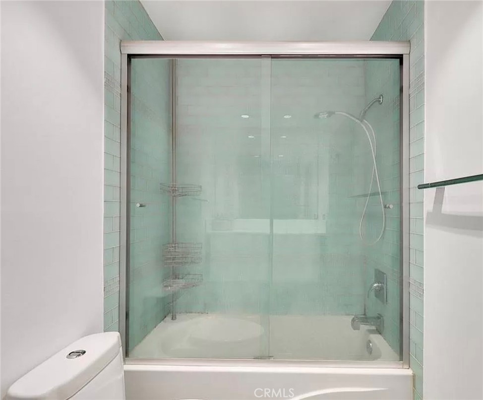 750 N Kings Road 325