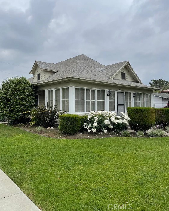 494 N Campus Avenue