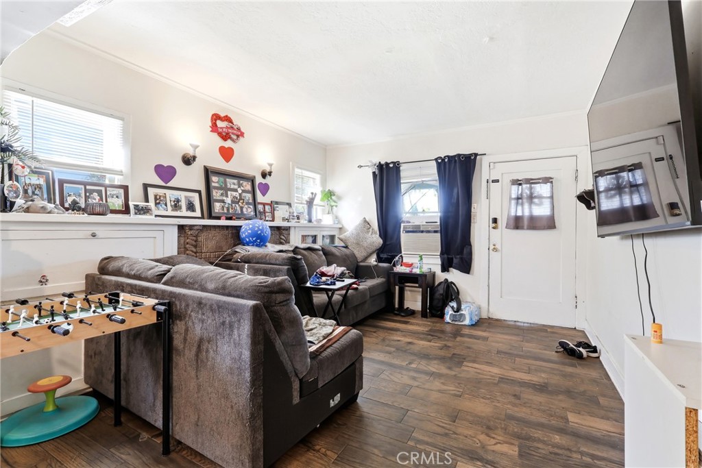 478 N Campus