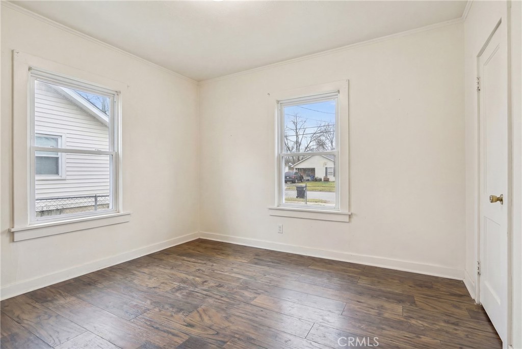 478 N Campus