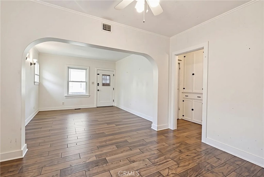 478 N Campus