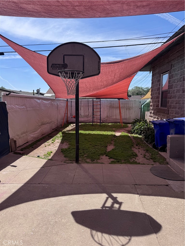 404 N 9th