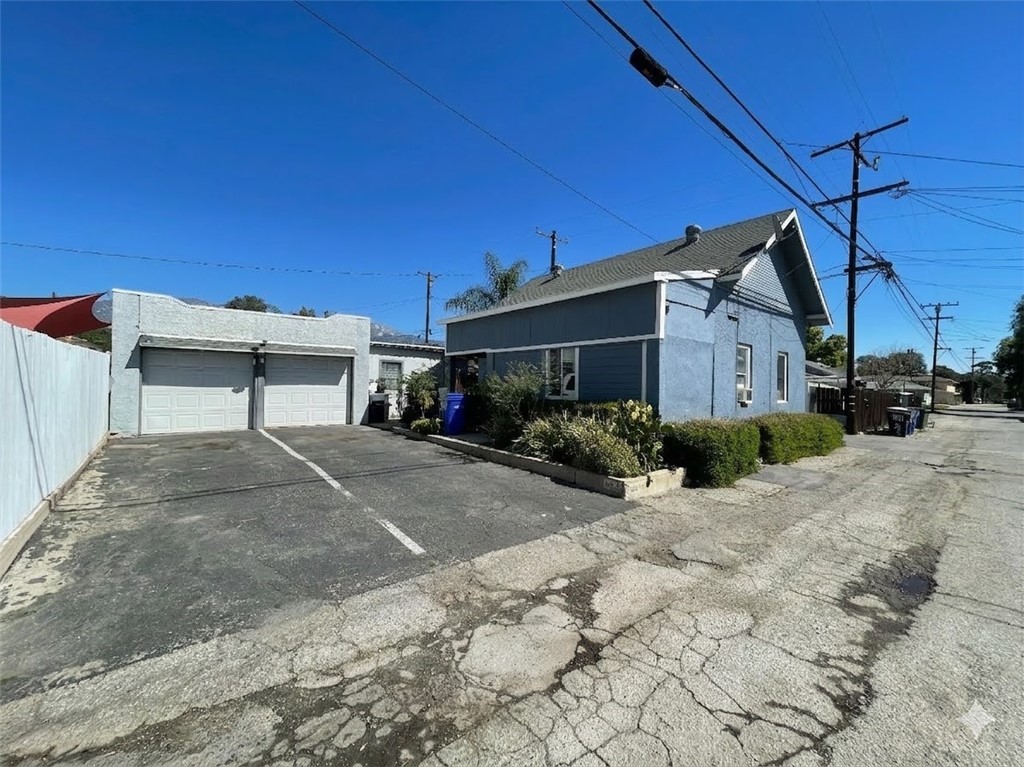 404 N 9th