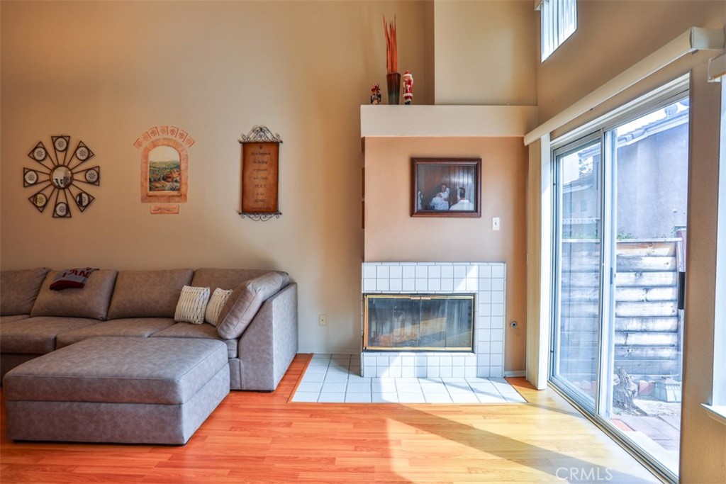 7331 Belpine 30