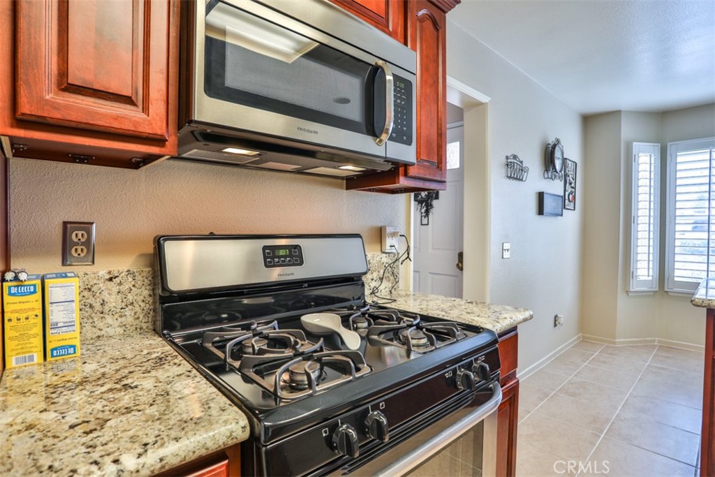 7331 Belpine 30