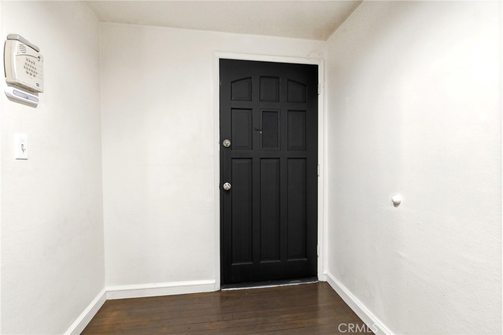 524 E Ghent
