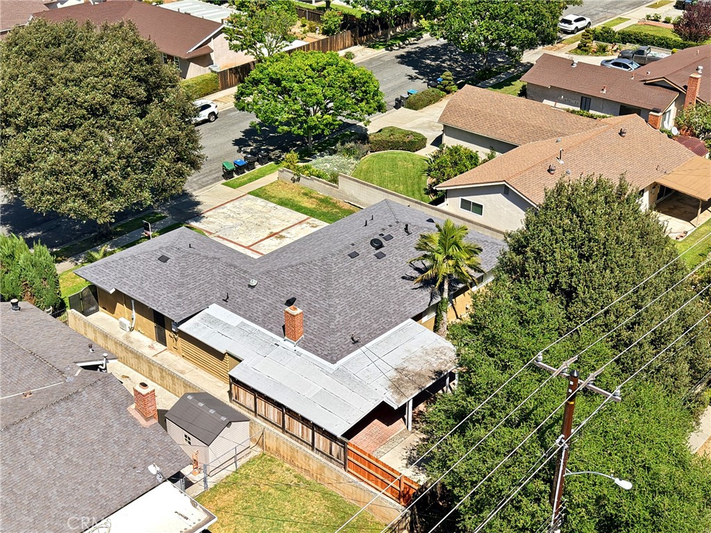 524 E Ghent