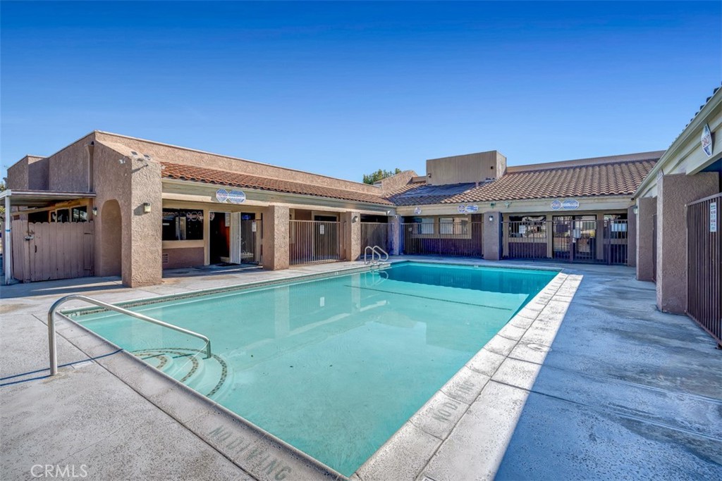 929 E Foothill Boulevard 52