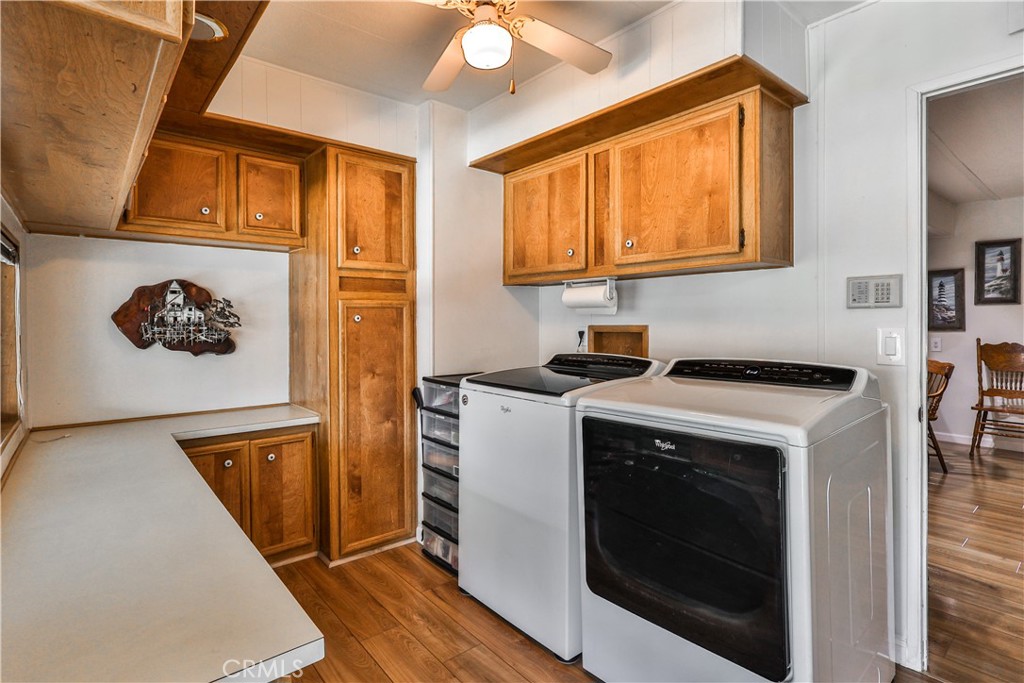 929 E Foothill Boulevard 52