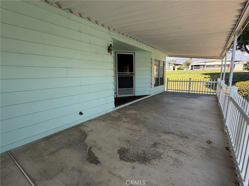 929 E Foothill Boulevard 52