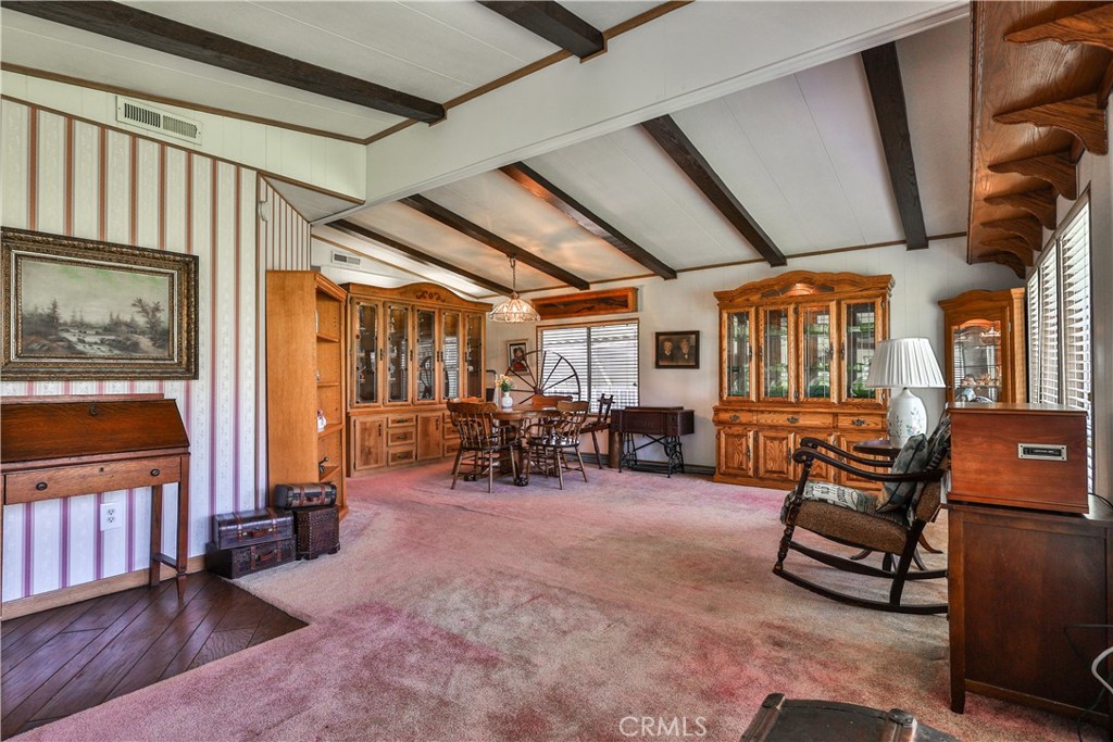 929 E Foothill Boulevard 52
