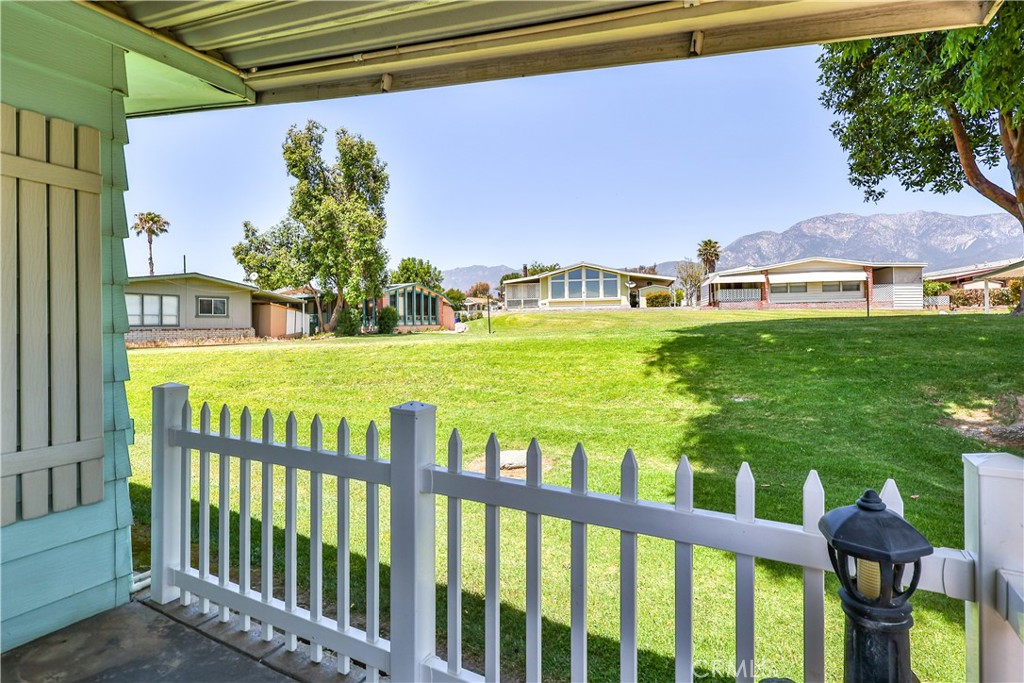 929 E Foothill Boulevard 52