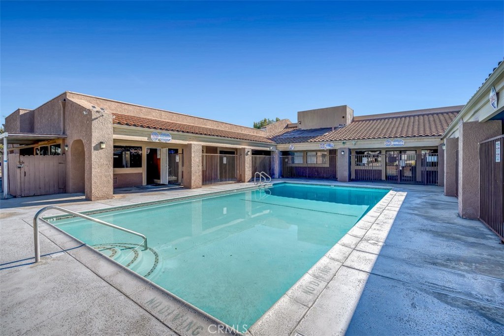929 E Foothill Boulevard 52