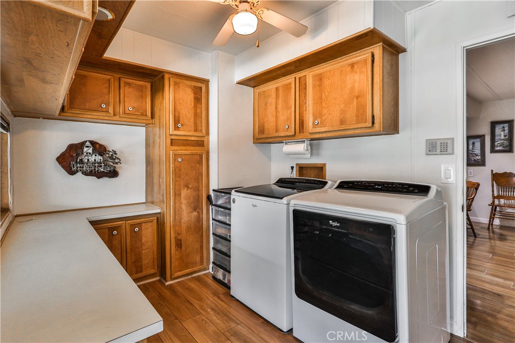 929 E Foothill Boulevard 52