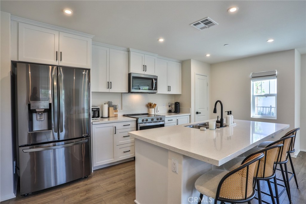 6392 Sierra Vista 5