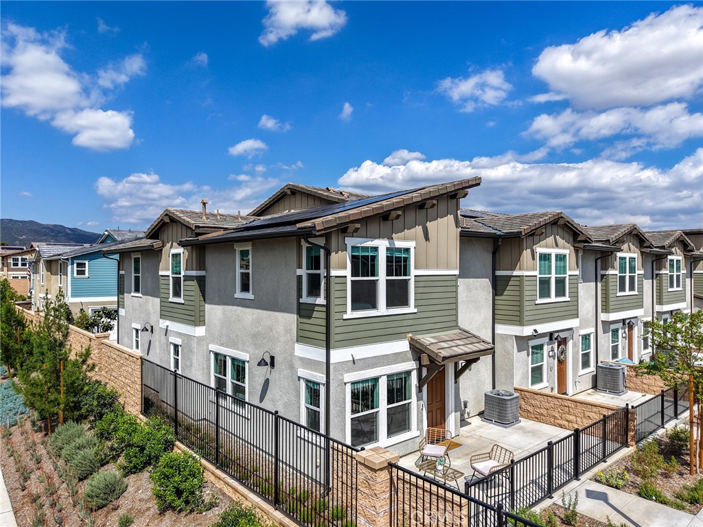 6932 Sierra Vista 5