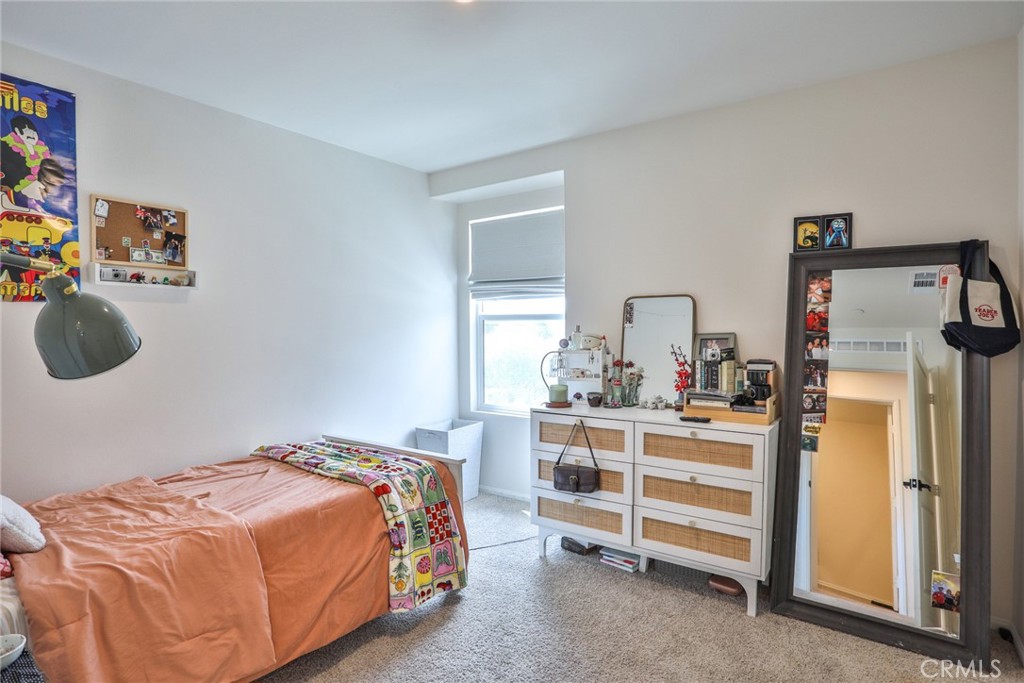 6932 Sierra Vista 5