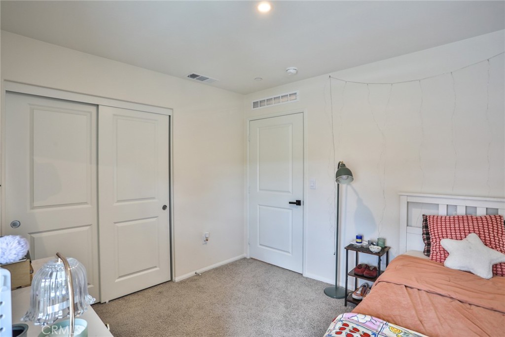 6392 Sierra Vista 5
