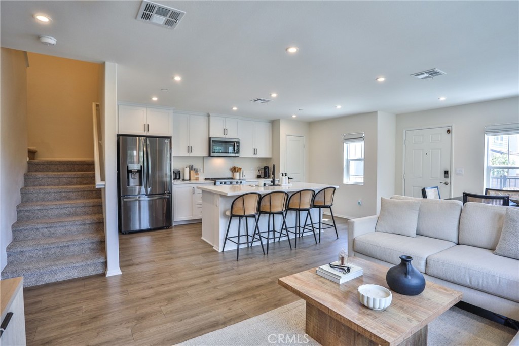 6392 Sierra Vista 5