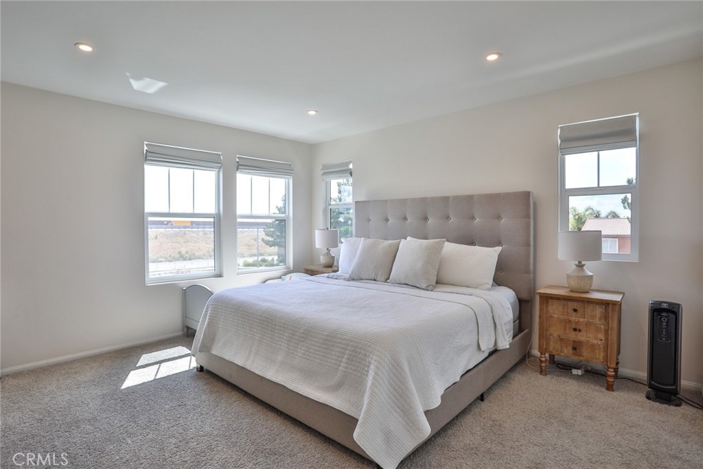 6392 Sierra Vista 5