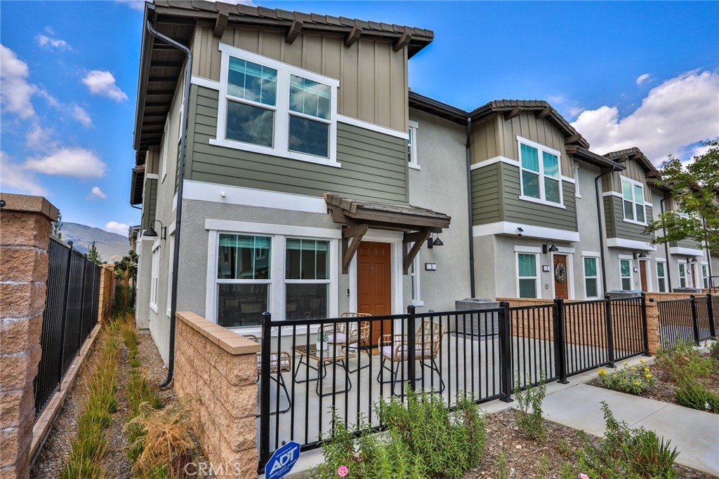 6392 Sierra Vista 5