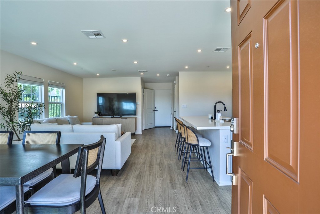 6392 Sierra Vista 5