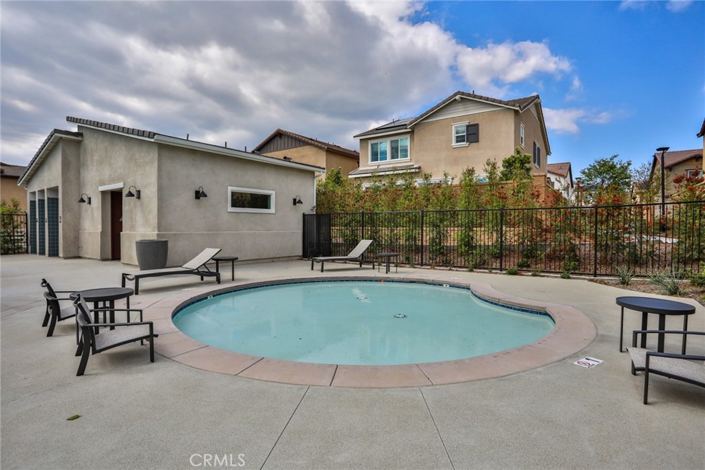 6392 Sierra Vista 5