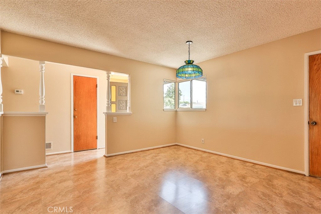 1013 N Cummings Road