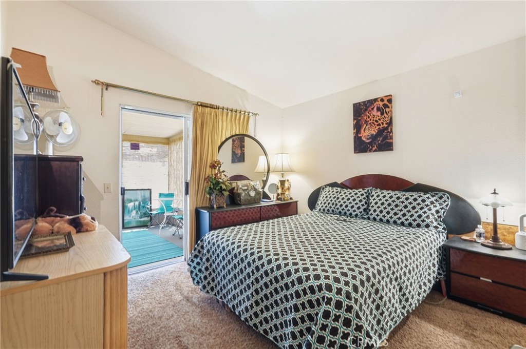 28042 CALLE VALLARTA