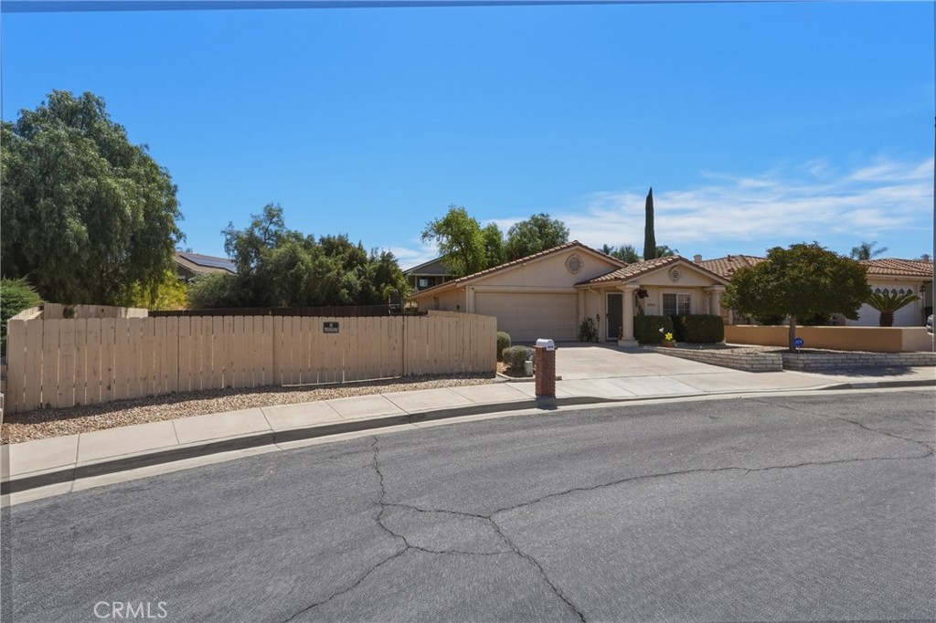28042 CALLE VALLARTA