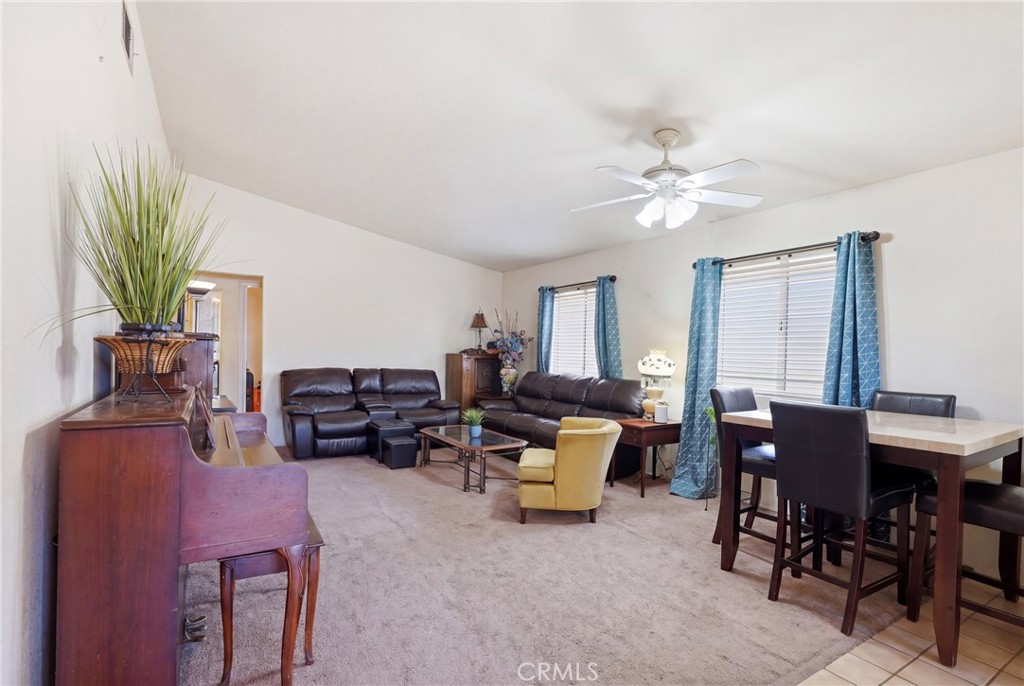 28042 CALLE VALLARTA