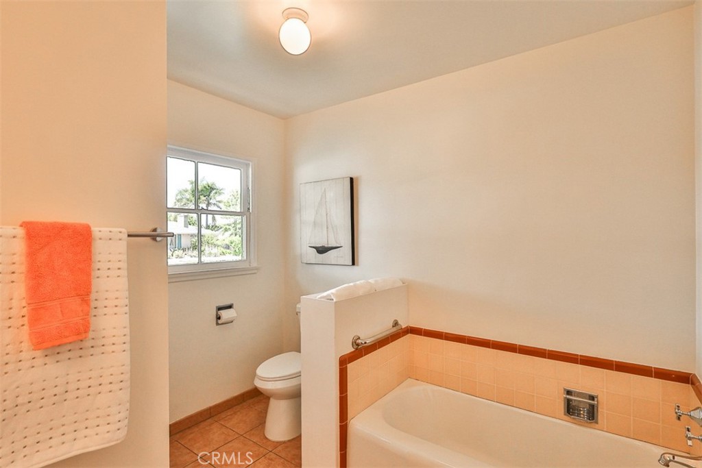 708 S Inman Road