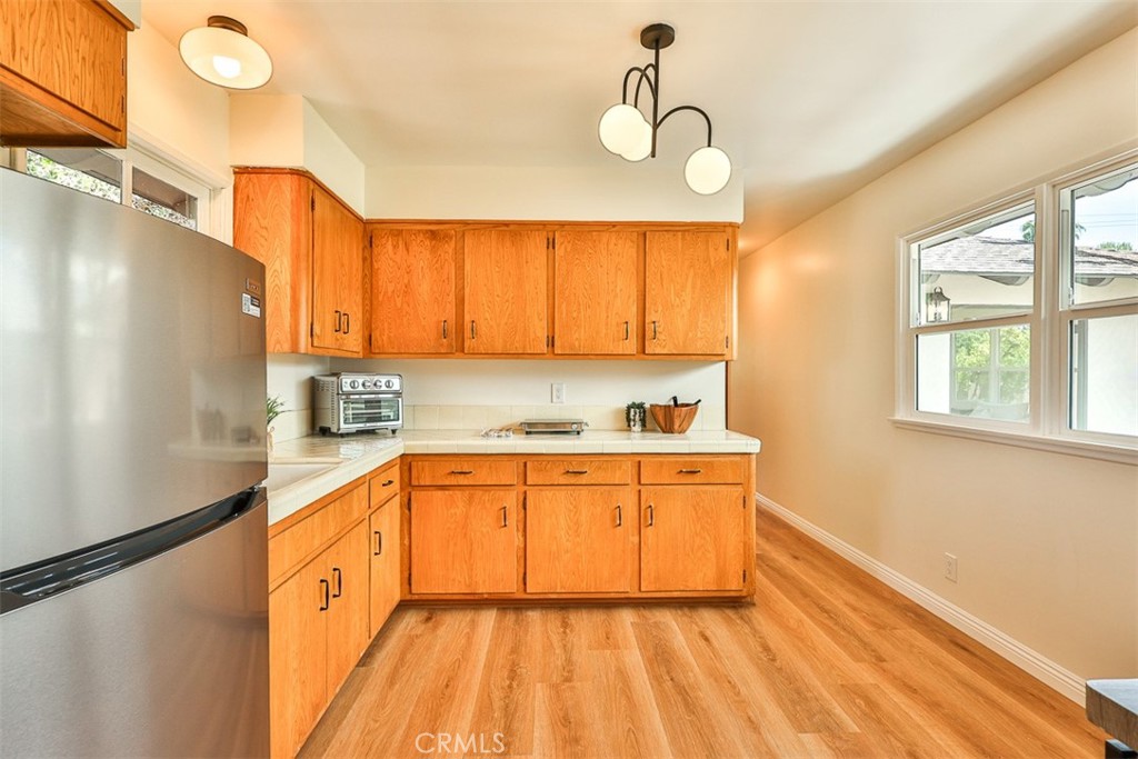 708 S Inman Road