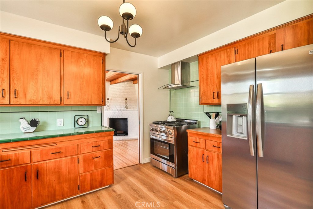 708 S Inman Road
