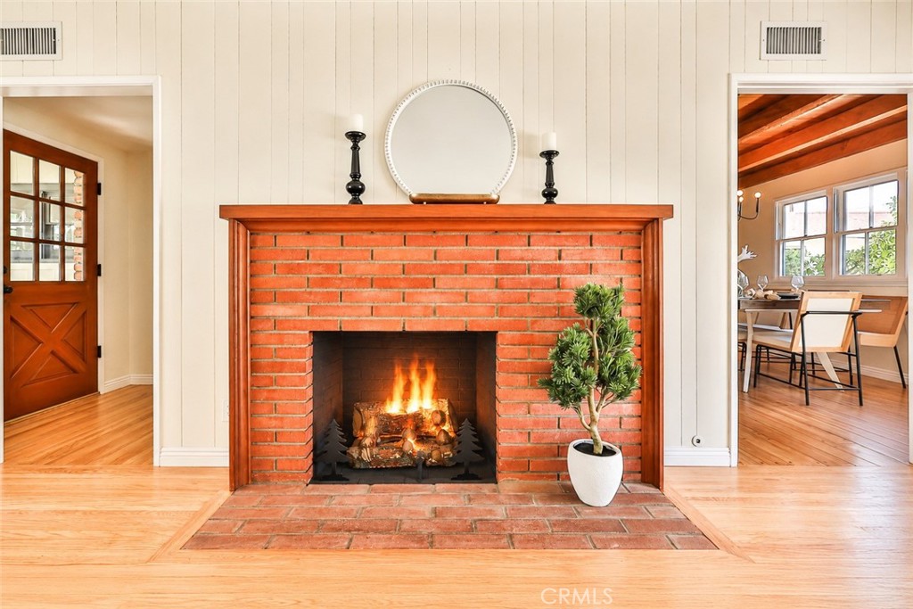 708 S Inman Road