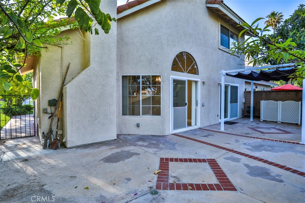 176 Calle Renata