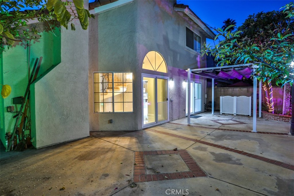 176 Calle Renata