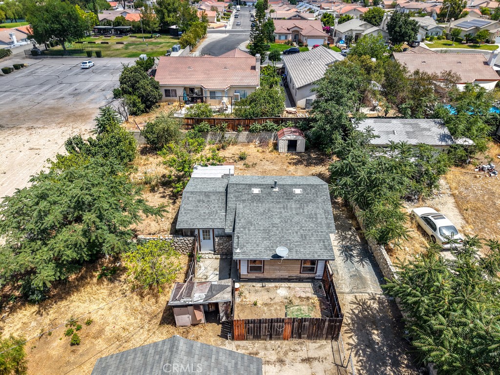 2143 Mentone Boulevard