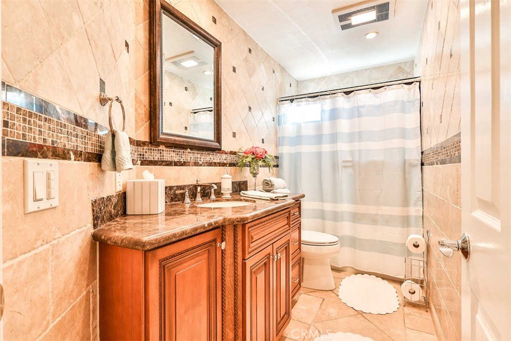 2266 Terrebonne