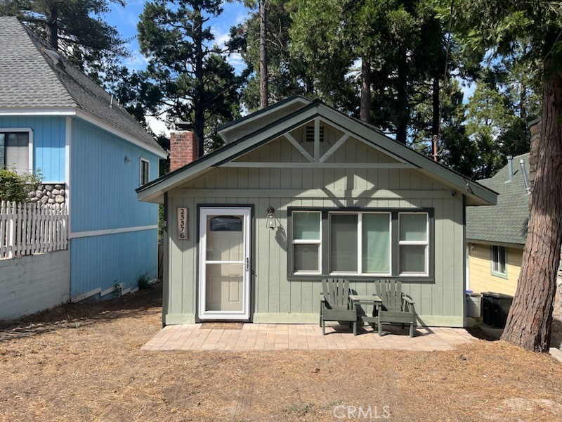 23376 Crestline Road
