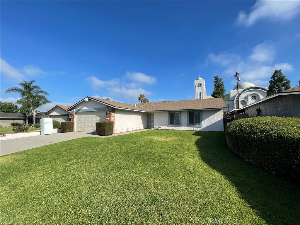 21333 E Venton Street