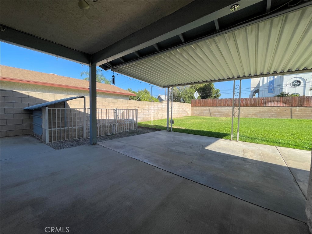 21333 E Venton Street
