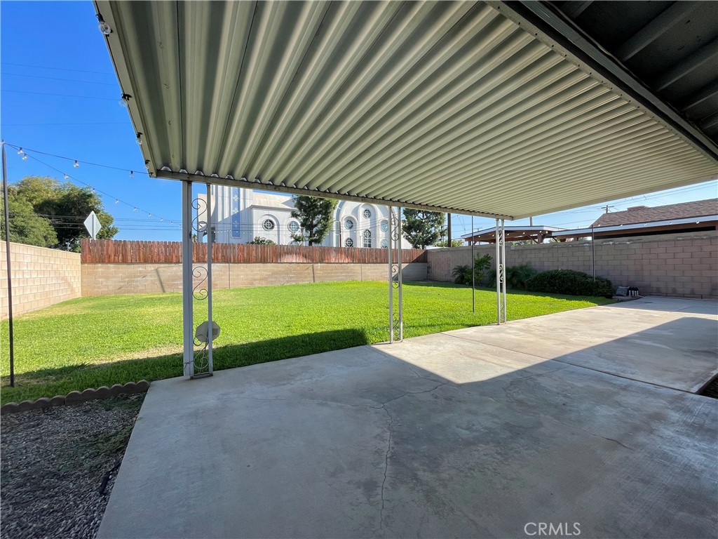 21333 E Venton Street