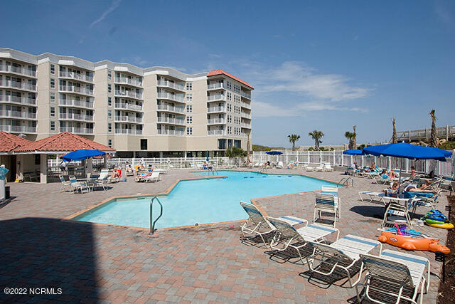 2000 New River Inlet Road, Unit 1101