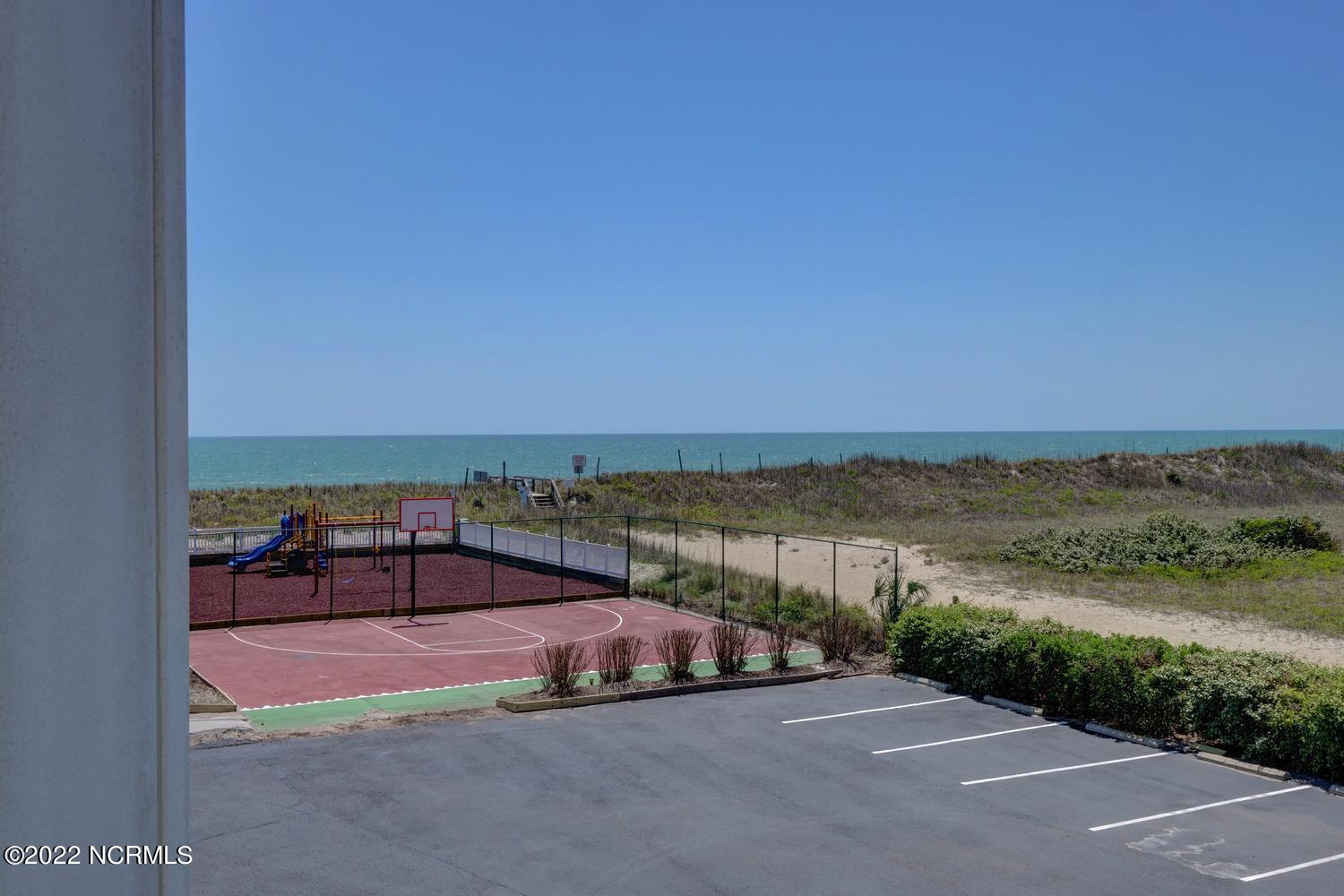 2000 New River Inlet Road, Unit 1101