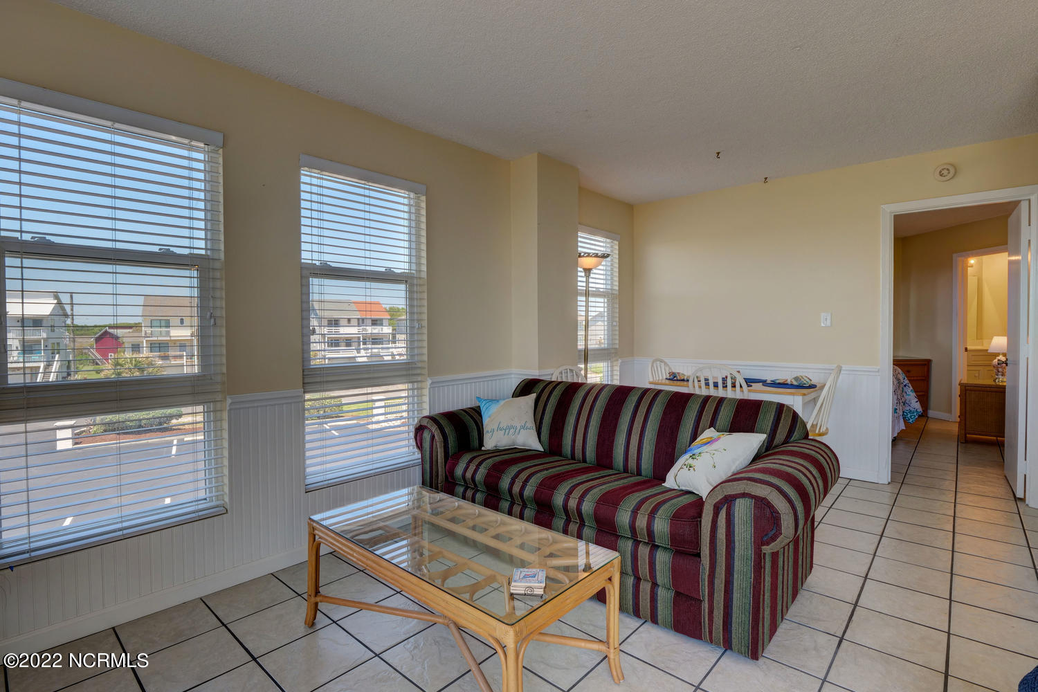 2000 New River Inlet Road, Unit 1101