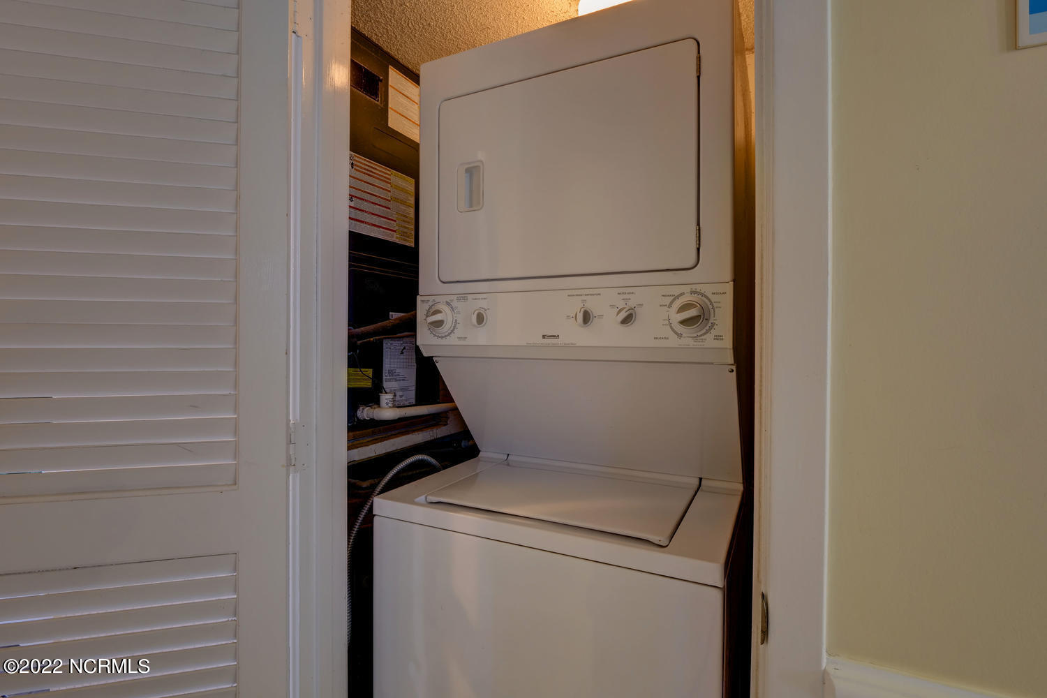2000 New River Inlet Road, Unit 1101