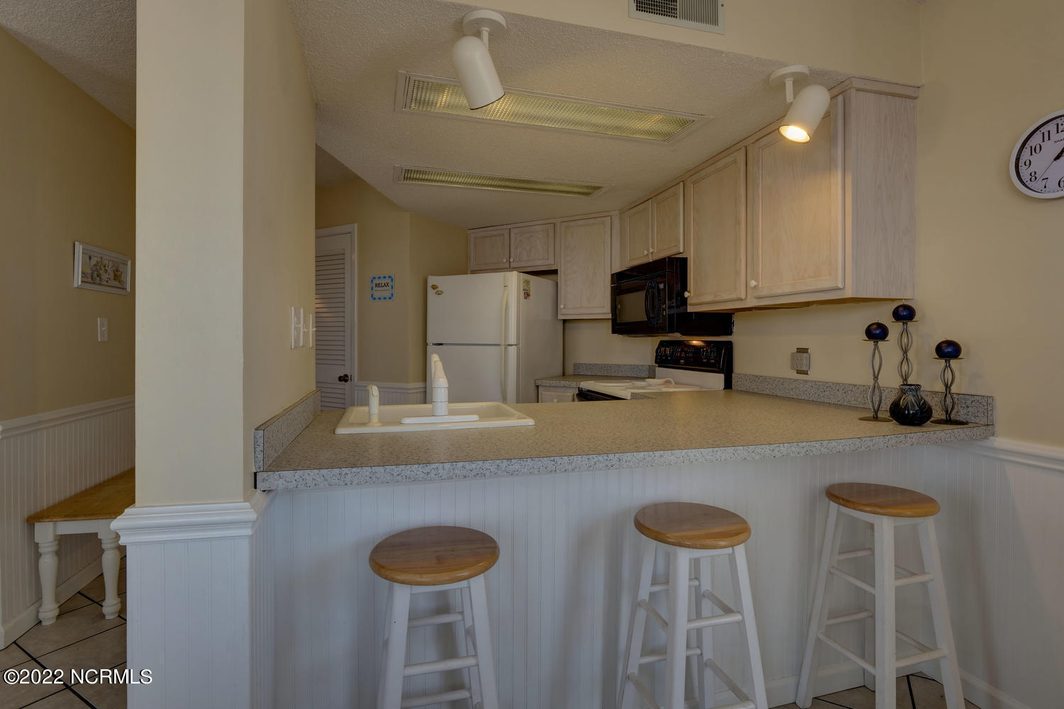2000 New River Inlet Road, Unit 1101